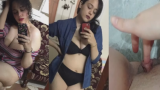 شرموطه مغربيه نارو بتفشخ كسها ملط لزبون بوشها فيديو كول ومفكره ان الزبون يصورها